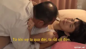 Cùng cấp trên nữ uống chút chút bia xả stress trong chuyến công tác rồi sau đó …