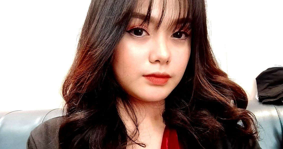 Bị chồng yêu bỏ bê thiếu thốn lâu ngày, người tình của con trai làm liều liếm cò bố ông xã đang ngủ